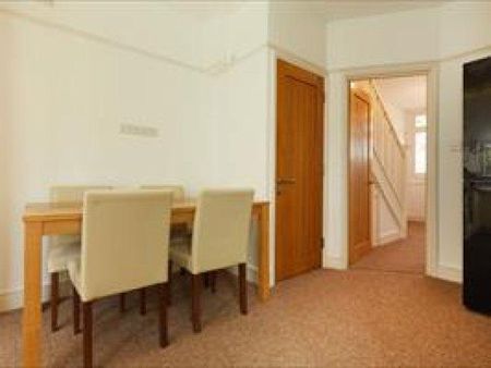 4 bedroom house share to rent - Photo 3