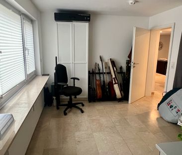 *Große 2 Zimmer Wohnung mit Terrasse in ruhiger Lage* - Foto 1