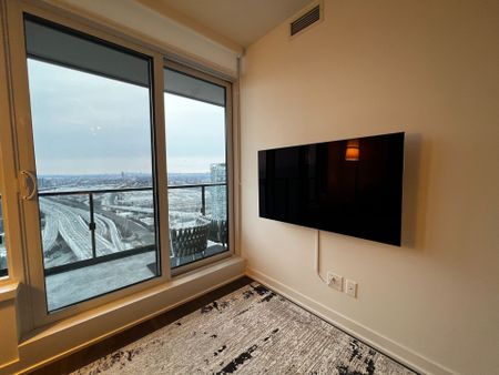 For Lease - 1928 Lake Shore Boulevard Unit# 3910, Toronto, Ontario - Photo 2