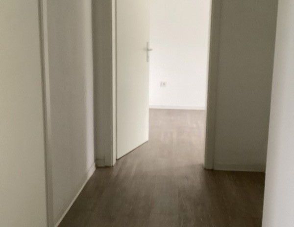 Komm nach Heisingen! Schöne, renovierte 3 Zimmer mit Duschbad und Balkon, auf Wunsch mit eigenem Garten - Foto 1