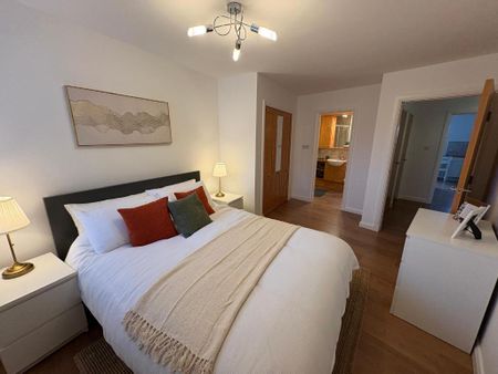 2 bedroom flat to rent - Photo 4
