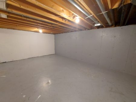 Perfect Family Home with Bonus Space in Normandeau - Photo 4