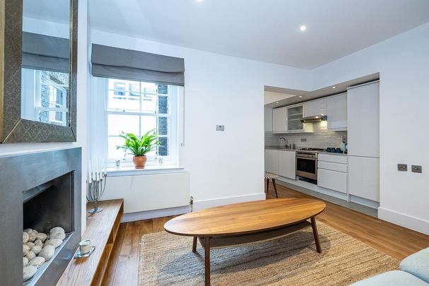 1 bedroom flat to rent - Photo 1