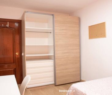 Calle del Jilguero, Madrid, Community of Madrid 28025 - Photo 2