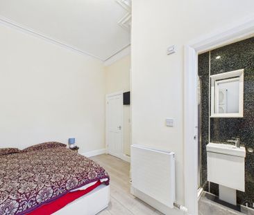 1 bedroom flat to rent - Photo 6