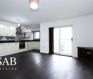 3 bedroom apartment to rent - Photo 3