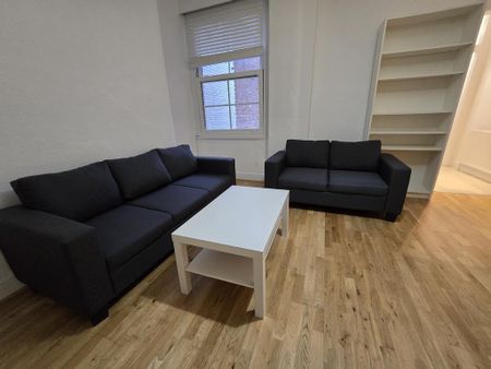 1 bedroom flat to rent - Photo 3