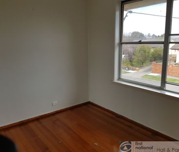 Three Bedroom Townhouse! - Photo 6