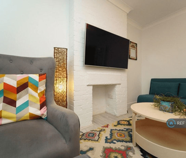 Hersham, Walton-On-Thames, KT12 - Photo 2