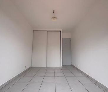 Location Maison 4 pièces 94m² VILLENAVE D ORNON 33140 - Photo 6
