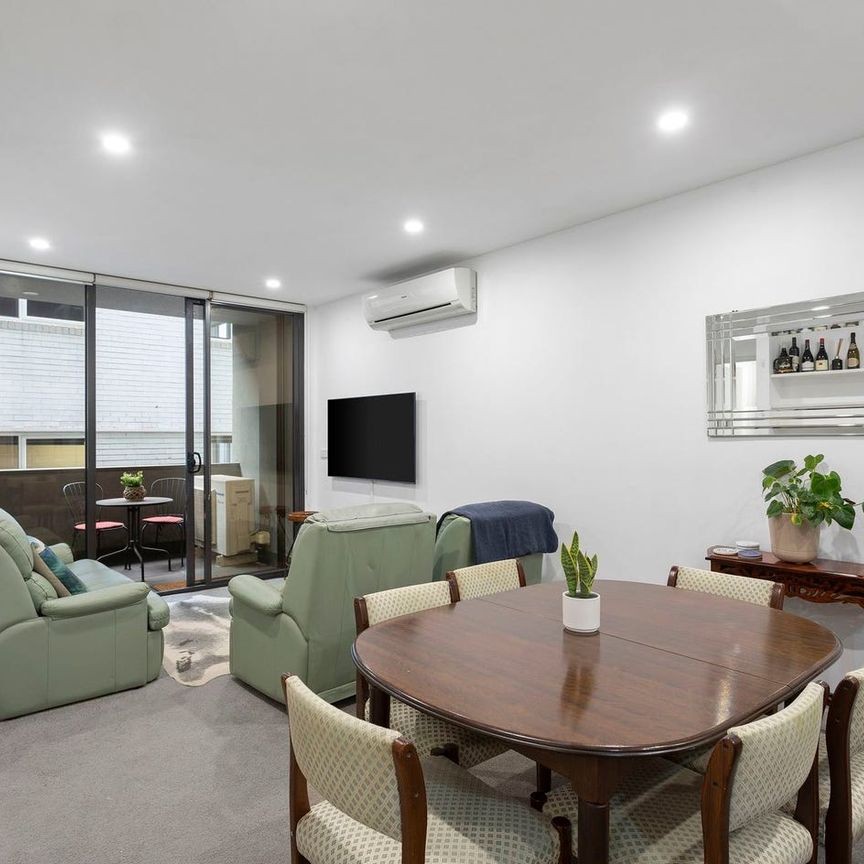 Modern Furnished Apartment in Prime South Yarra Location - Photo 1