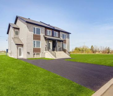 Vaste 61/2 sur 2 étage, style semi-détaché ! NEUF! Décembre 2025, C... - Photo 2