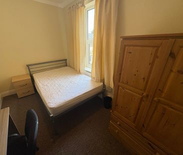 Stanley Street, Haxby Road - P1335 - Photo 5