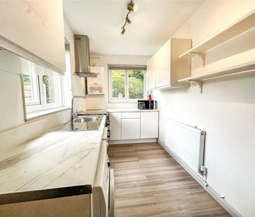 2 bedroom end of terrace house to rent - Photo 6