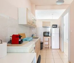 Διαμέρισμα για ενοικίαση - Παλαιά Φώκαια, - Photo 1