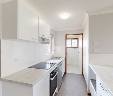2/46 Barton Street, Kurri Kurri NSW 2327 - Photo 1