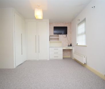 The Point, Wakefield - Photo 5