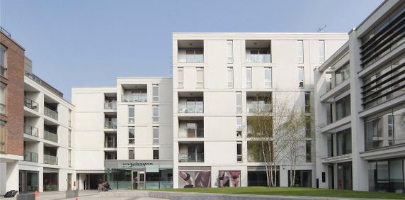 1 bedroom flat in Clapham - Photo 2