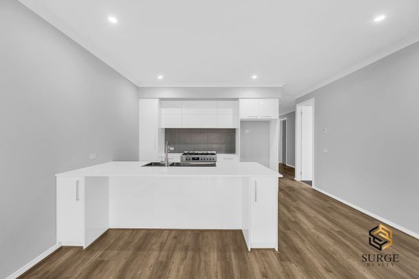 BRAND NEW 4 Bedroom Home! - Photo 1