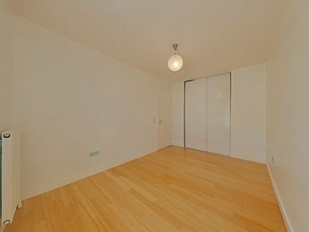 Location Appartement 3 pièces 64m² - Photo 4