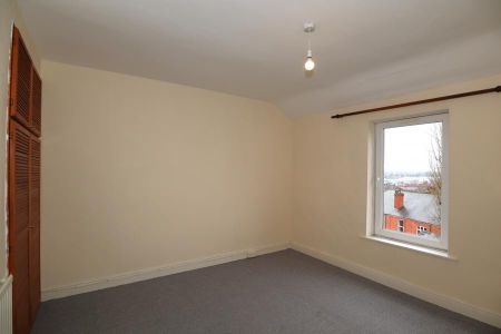 Alexandra Terrace, Lincoln, LN1 - Photo 2