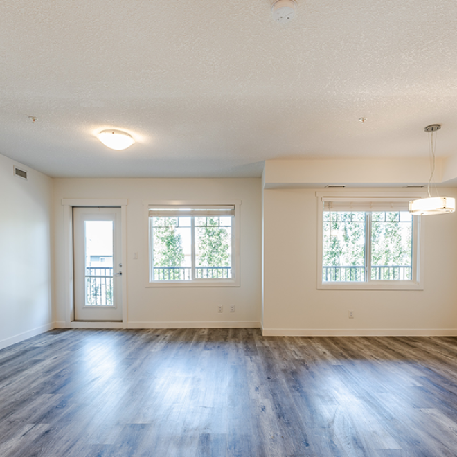 Nautical Luxury Suites at Summerside - Photo 1