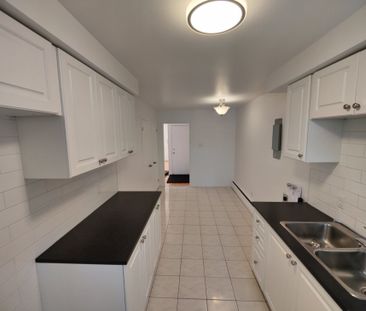 Appartement à louer - Montréal (Pierrefonds-Roxboro) (Pierrefonds/C... - Photo 1