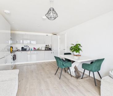 2 bedroom apartment to rent - Photo 2