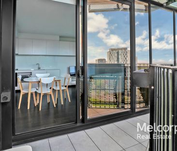 Fantastic One Bedroom Apartment - Furnished - Photo 3