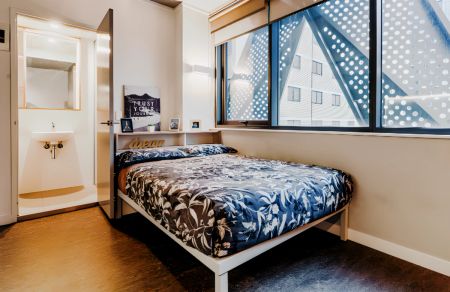 Double Studio with Courtyard - Photo 3