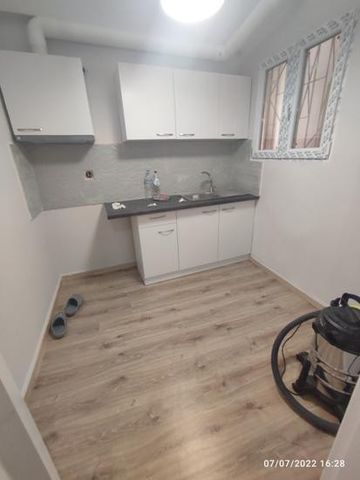 Studio / γκαρσονιέρα 37 τ.μ. προς ενοικίαση - Photo 2