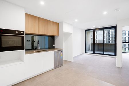 Comfortable One-Bedroom Living in a Lyneham Community - Photo 5