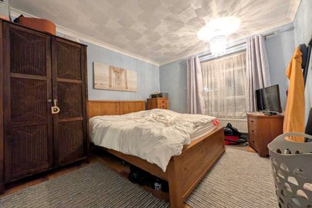 Horns Lane - Photo 3