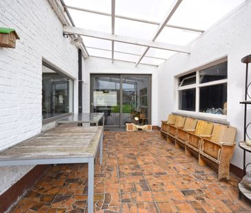 CHARMANTE WONING NABIJ CENTRUM ROESELARE - Foto 2