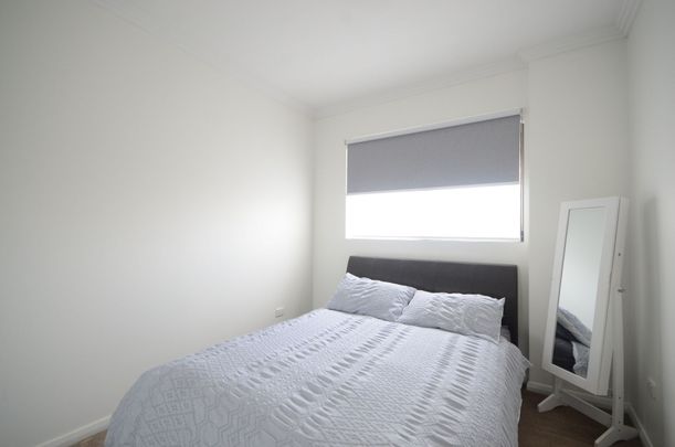 Immaculate 2 Bedroom Apartment - Photo 1