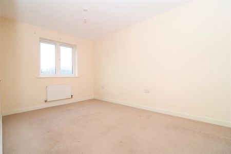 Birdwing Walk, Stevenage, Hertfordshire - Photo 5