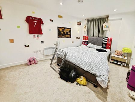 2 bedroom apartment to rent - Photo 4