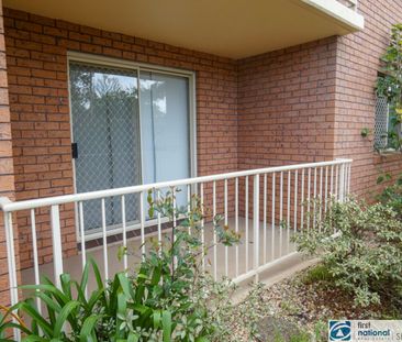 Well Appointed Ground Floor Two Bedroom Unit - Photo 3