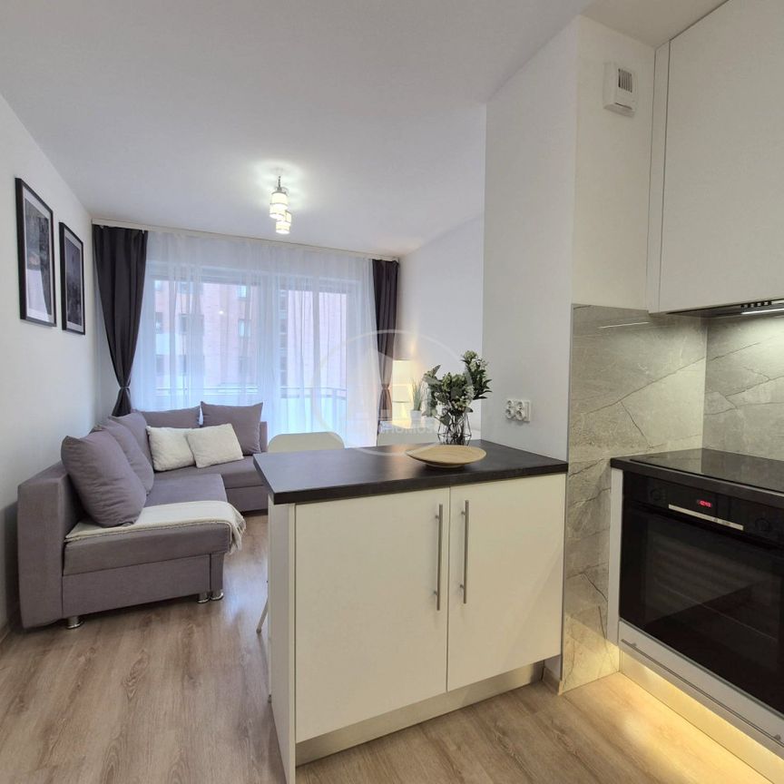 Umeblowane, SUper, Ciche, Balkon, Parking dedykowa - Zdjęcie 1