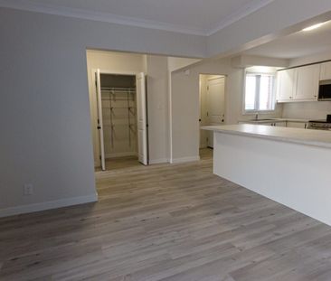 For Lease - 200 John Street Unit# A, Bradford West Gwillimbury, Ont... - Photo 1