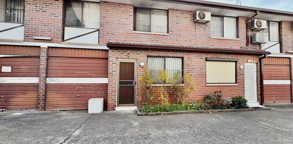 2/28 Hill Street, Cabramatta NSW - Photo 2