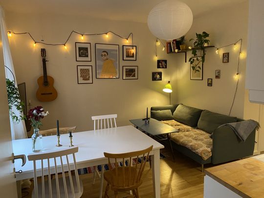 Råsundavägen, Solna - Photo 1