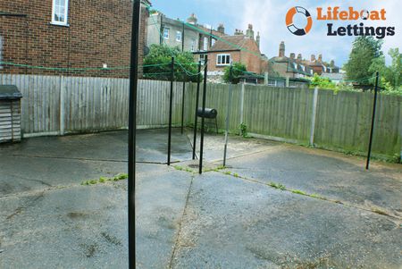 Wood Street, Gillingham - Photo 5