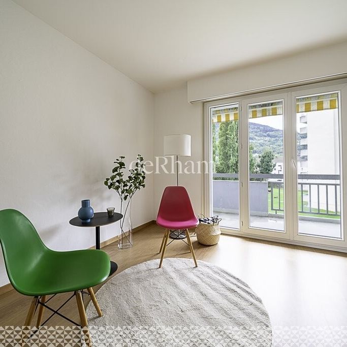 Bel appartement à proximité de toutes les commodités - Photo 1