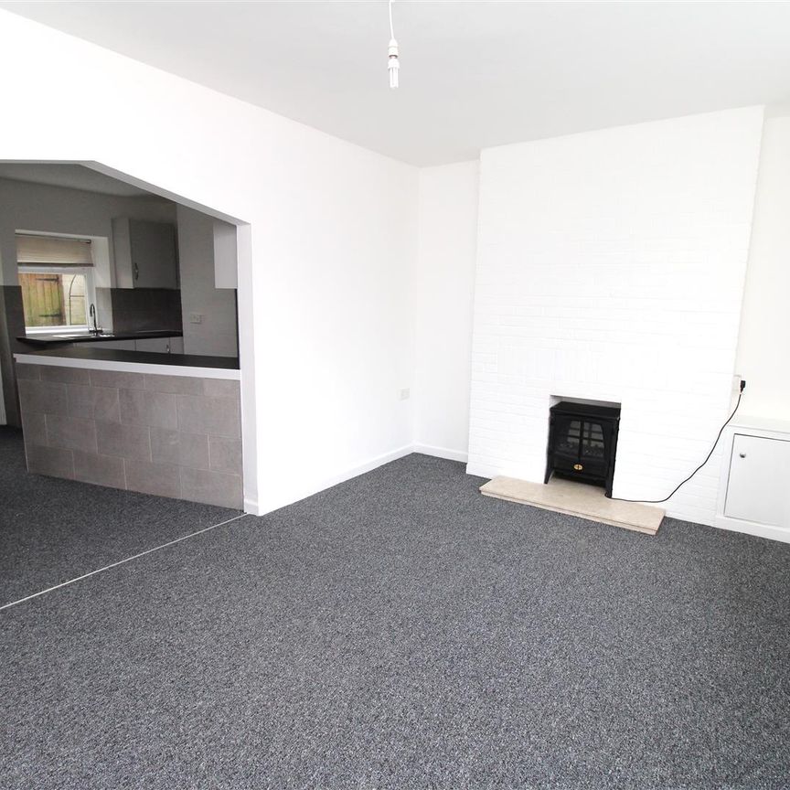 House For Rent Pantypwdyn Road, Abertillery - Photo 1