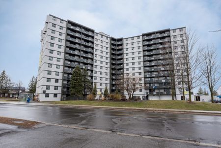 Royalton Place - Photo 3