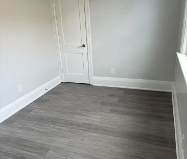 68 woodington Avenue #Upper - Photo 4