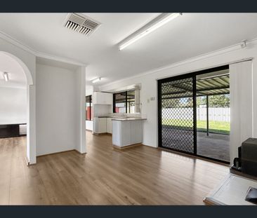 3 Newbold Court, Gosnells, WA 6110 - Photo 3