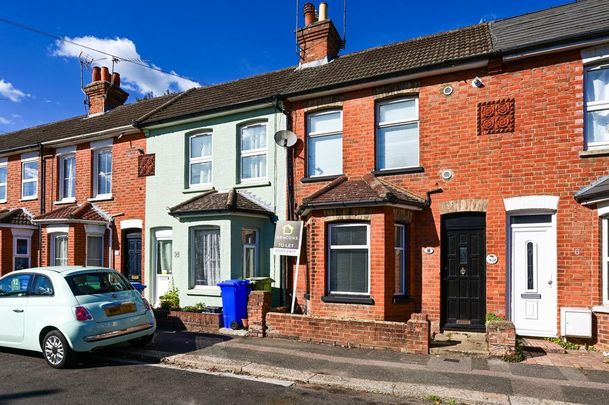 2 bedroom terraced house to rent - Photo 1