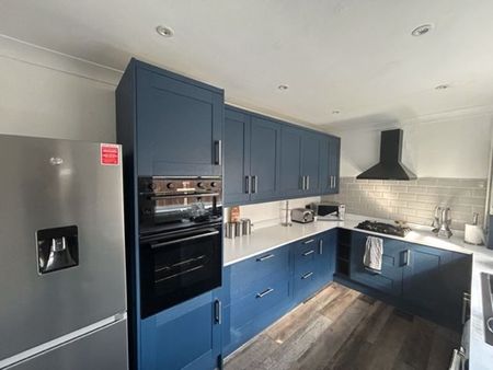 Westfield Lane, Mansfield - Photo 2